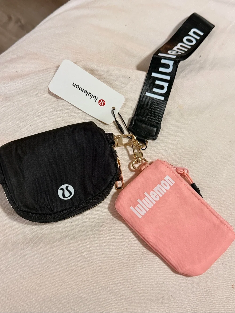lululemon athletica Black and Pink Key & Card Holder Set with Wrist Strap